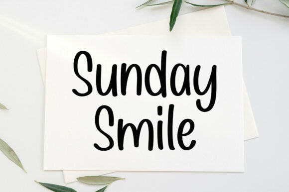 Sunday Smile: The Handwritten Font for Joyful Branding